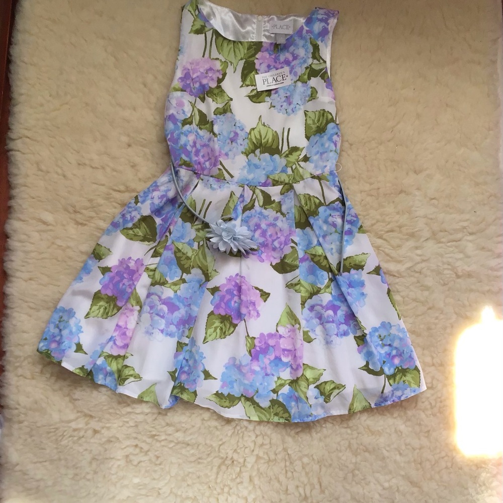 Cute girl dress